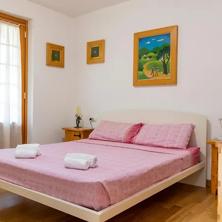 Daire Casa Presolana Con Giardino E Box Auto